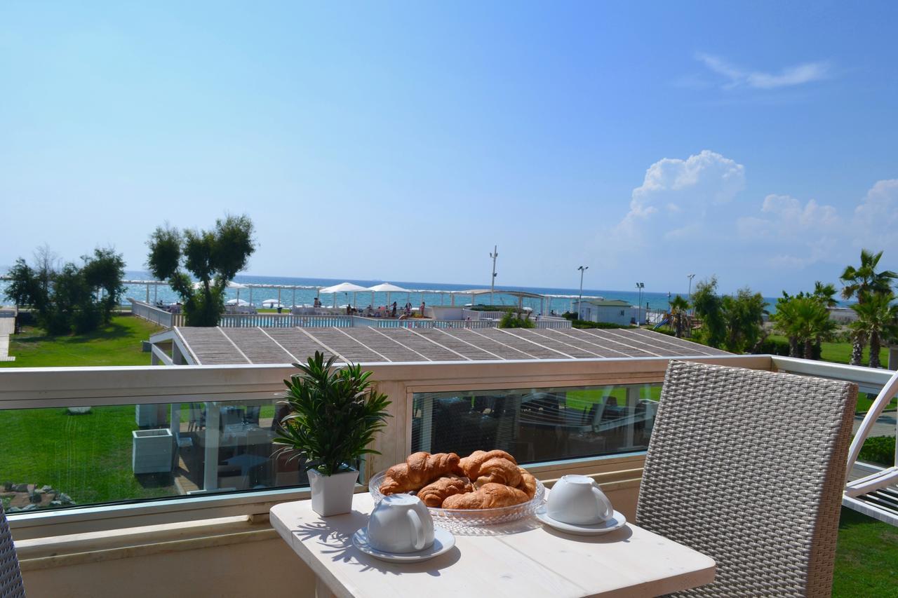Sunrise Accessible Resort Battipaglia Eksteriør billede